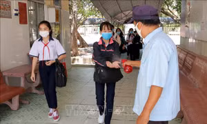 Học sinh từ lớp 6 đến lớp 12 ở Cà Mau sẽ học trực tiếp từ ngày 7/2/2022