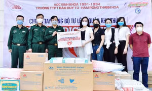 Tiếp sức cho tuyến đầu chống dịch COVID-19