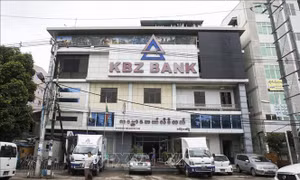 Các ngân hàng Myanmar nối lại dịch vụ tài chính