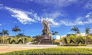 Phát triển thành phố Vinh thành trung tâm kinh tế, văn hóa vùng Bắc Trung bộ