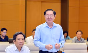Phiên họp thứ 35 của UBTVQH: Đề nghị giữ nguyên hai Phó Chủ tịch HĐND cấp tỉnh