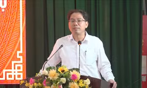 Đưa Nghị quyết Trung ương 3 vào cuộc sống bằng những hành động sát thực tiễn