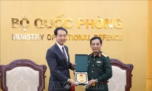 Làm sâu sắc hơn quan hệ hợp tác quốc phòng Việt Nam - Trung Quốc 