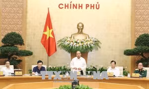 Thủ tướng Nguyễn Xuân Phúc chủ trì họp Chính phủ chuyên đề xây dựng thể chế