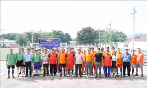 60 năm quan hệ Việt Nam - Lào: Giao lưu bóng đá hữu nghị chào mừng Năm Đoàn kết hữu nghị 