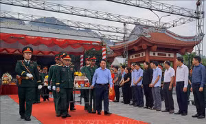 Truy điệu và an táng 6 hài cốt liệt sĩ
