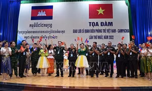 Giao lưu sỹ quan Biên phòng trẻ Việt Nam - Campuchia lần thứ nhất