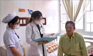 Phối hợp 2 bệnh viện cấp cứu bệnh nhân ngưng tim, ngưng thở