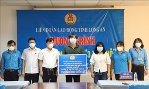 Đồng Nai, Long An kịp thời hỗ trợ lao động gặp khó khăn do dịch