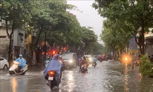 Hà Nội: Các hầm chui và khu vực nội thành cơ bản hết ngập nước