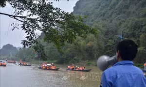 Kiểm soát giao thông từ bãi xe đến Suối Yến mùa Lễ hội Chùa Hương