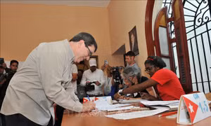 Cuba phản đối tuyên bố của Mỹ về trưng cầu ý dân