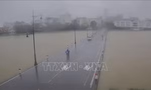 Huế sớm điều tiết hồ đập thuỷ lợi sau bão số 12