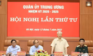 Tổng Bí thư: Cán bộ các cấp trong toàn quân phải thực hiện tốt việc 'tự soi, tự sửa'