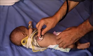 Ba mối nguy hiểm hàng đầu với trẻ em Gaza và những rào cản nhân đạo