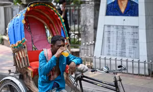 Bangladesh bị ảnh hưởng nặng nề do mất điện kéo dài trong thời tiết nắng nóng