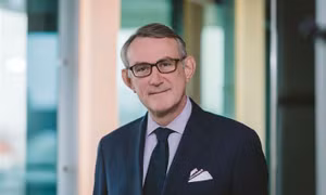 CEO Heineken trở thành chủ tịch của Vodafone