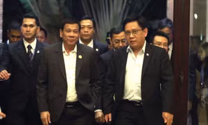Nga đào tạo cận vệ cho Tổng thống Philippines