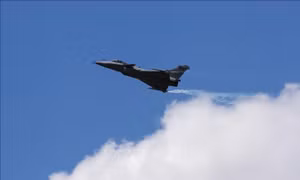 Chiến đấu cơ J-16 của Trung Quốc lần đầu 'đọ sức' với tiêm kích Rafale của Pháp trong diễn tập