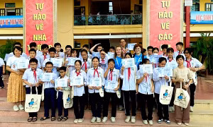 Các 'Đại sứ tiếng Nga trên Thế giới' giảng dạy tại trường THPT Việt Nam