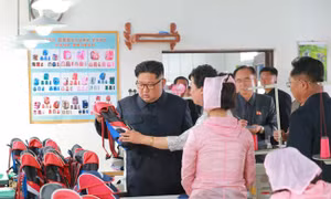 Triều Tiên sản xuất áo khoác... ăn được