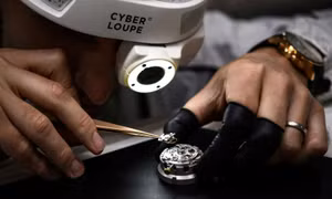 Các hãng đồng hồ Thụy Sĩ khó khăn vì thiếu nguyên liệu thô từ Nga