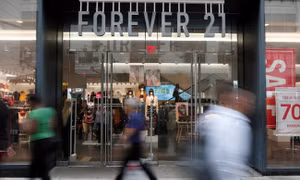Vì sao hãng thời trang Forever 21 đệ đơn phá sản