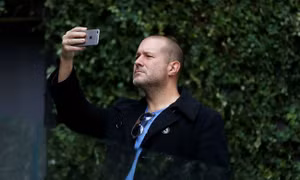 Jonathan Ive - 'Bộ óc sáng tạo' của Apple