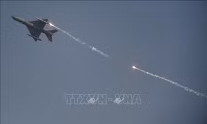 Chia tay MiG-21, Ấn Độ chi mạnh tay mua chiến đấu cơ nội địa