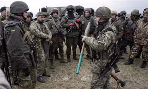 Phương Tây lo ngại hệ thống phòng thủ của Ukraine sớm sụp đổ