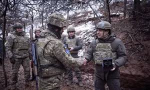 Mỹ điều nhiều vũ khí, đẩy mạnh huấn luyện cho quân đội Ukraine