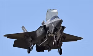 F-35 gây khó cho toàn bộ phi đội chiến đấu cơ Mỹ