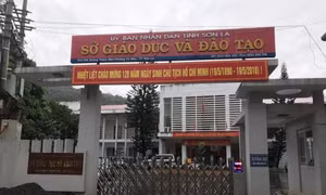 Sau 3 ngày làm việc, vẫn chưa có kết luận chính thức về nghi vấn điểm thi bất thường ở Sơn La