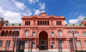 Nga bác bỏ cáo buộc nghe lén dinh tổng thống Argentina