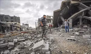 Hành trình dựng lại mái nhà ở Gaza từ gạch vụn, bùn và tóc