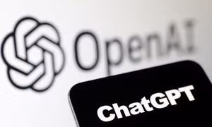 ChatGPT châm ngòi cho cuộc đua AI?