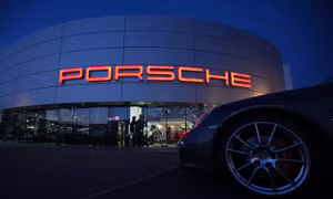 Porsche đầu tư nhiên liệu xanh không kém cạnh xe điện