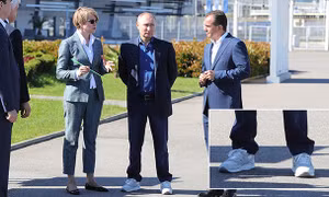Tổng thống Putin 'trẻ trung' khi vận giày thể thao nổi tiếng của Mỹ