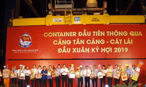 Tân cảng Sài Gòn phấn đấu 'cán đích' 5 triệu TEU hàng container năm 2019
