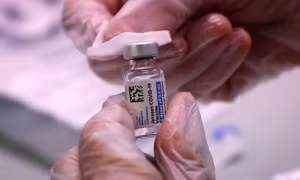 Cơ quan Dược phẩm châu Âu đề nghị cập nhật bao bì vaccine Johnson & Johnson