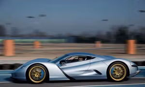 Siêu xe điện phá vỡ kỷ lục tốc độ, trên 318 km/h