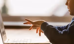 Công ty an ninh mạng Nga mời 'thần đồng lập trình' 7 tuổi tham gia đội ngũ quản lý