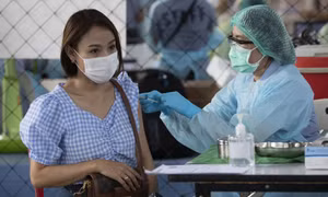 Những quốc gia Đông Nam Á nào đang tự phát triển vaccine COVID-19?