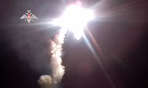 Ông Putin tiết lộ loại 'tên lửa độc nhất trên thế giới', Nga tuyên bố triển khai ICBM Sarmat