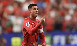 Cách Ronaldo đáp những lời chỉ trích