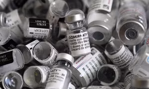 Đức dự kiến buộc phải thải loại 3 triệu liều vaccine COVID-19