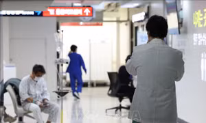 Chính phủ Hàn Quốc không đàm phán về kế hoạch tăng chỉ tiêu tuyển sinh ngành y