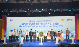 Phát động chương trình quốc gia hỗ trợ trẻ em phát triển an toàn trên môi trường số