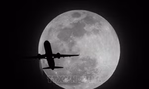 NASA mang sứ mệnh khám phá Mặt Trăng trở lại vào tháng 4