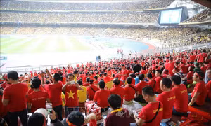 Malaysia điều tra việc CĐV Việt Nam không có chỗ ngồi ở sân Bukit Jalil